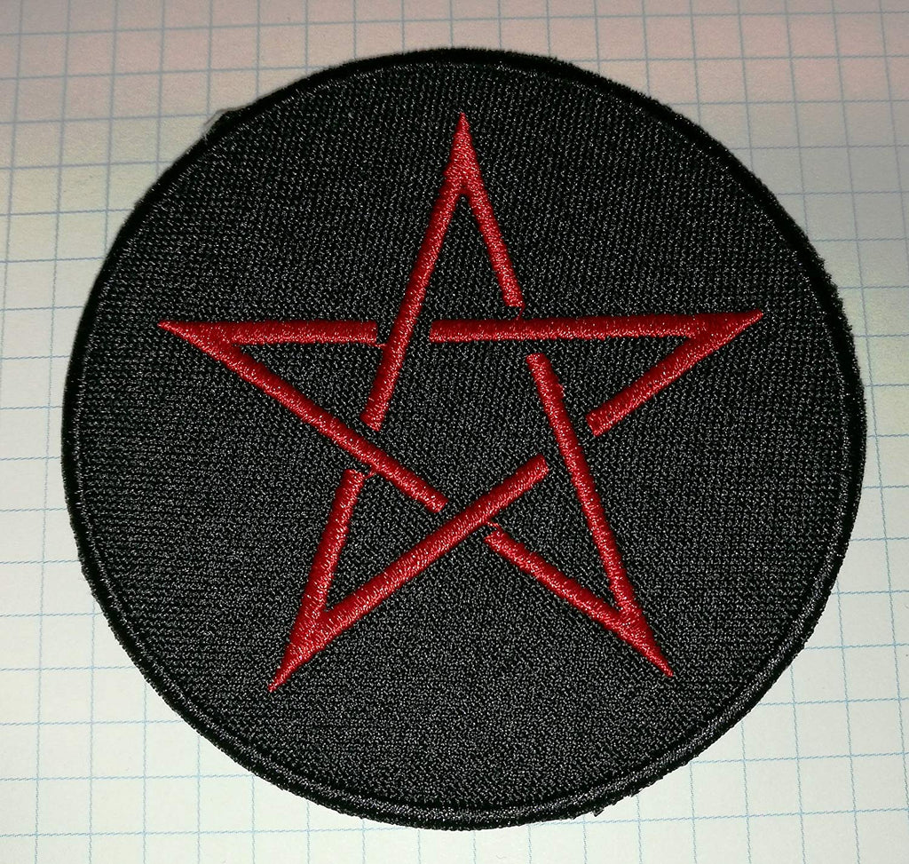 Uzšuve  - Pentagramma