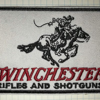 Uzšuve  - Winchester Rifles and Shotguns Jātnieks uz zirga