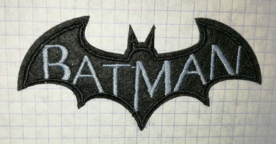 Uzšuve - Supervaroņi - Batman