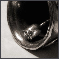 Aizsargājošs zvaniņš (Gremlin Bell) - Lady Rider ar Rozi - 001